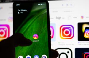 Los mensajes sobre moda sostenible en redes sociales son más creíbles si la marca tiene una identidad nacional clara