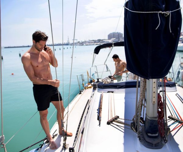 La marca con la que aprendiste a nadar será la que no te quieras quitar este verano en la playa: Arena