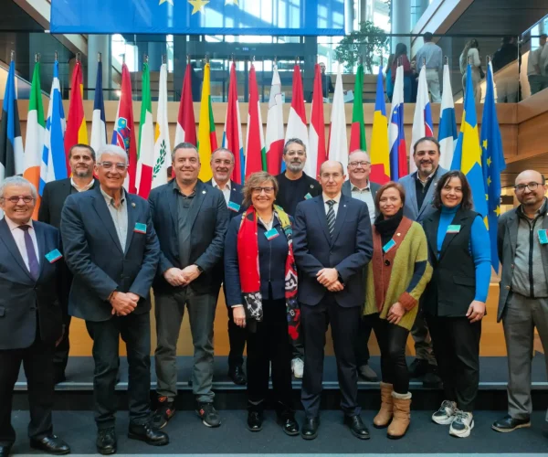 La Generalitat de Catalunya celebra que el Parlamento Europeo apruebe la capitalidad europea del comercio de proximidad, a instancias de la propuesta catalana