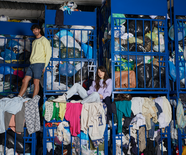 Recovo y Ocean Born lanzan la colección DEAD STOCK hecha 100% de tejido reutilizado de la plataforma