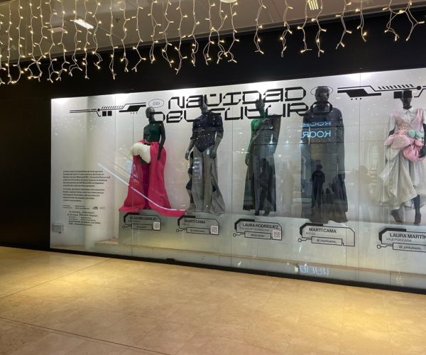 El centro comercial Arenas de Barcelona presenta la exposición: ‘La Moda del futuro’ de la mano de la Escuela ESDI