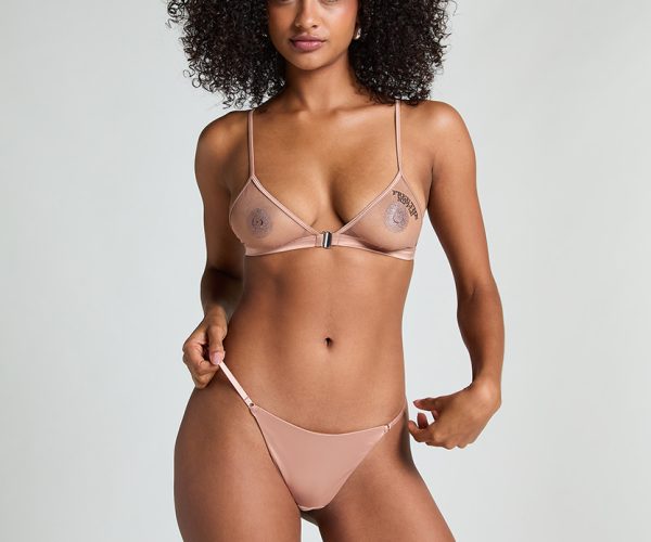 Hunkemöller abre el diálogo sobre el tabú de los pezones visibles con «Free the Choice»: las  mujeres deciden por sí mismas