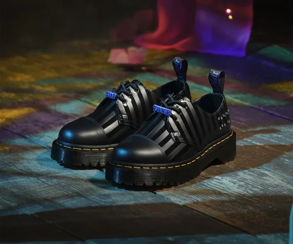 DR. MARTENS anuncia una nueva colección que celebra la insólita, poco convencional y descaradamente elegante Miércoles Addams