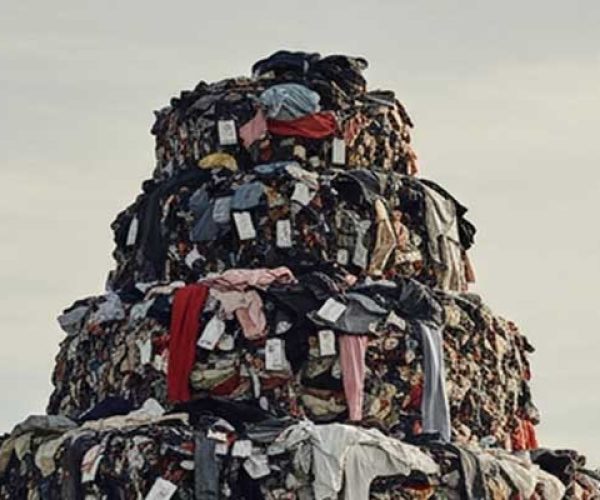 La Asociación de Colectividades Textiles Europeas (ACTE) valora como una "oportunidad estratégica" la decisión de la UE de prohibir destruir los textiles no vendidos