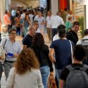 Miles de visitantes profesionales animan la apertura de Feria Hábitat València, Textilhogar y Espacio Cocina SICI 