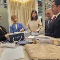 La consellera de Industria de la Generalitat Valenciana Marián Cano apoya las peticiones del sector textil valenciano ante la sobrerregulación normativa europea