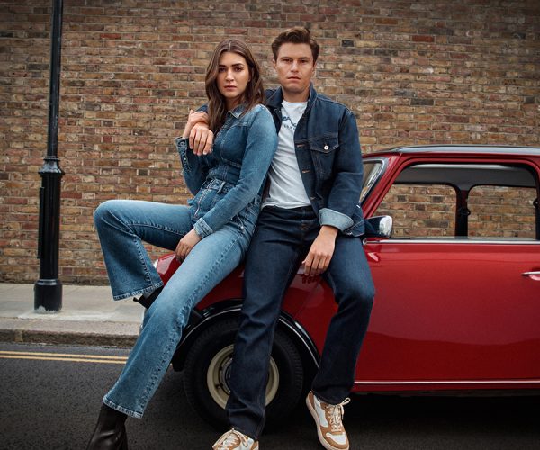 AWWG presenta la campaña 'VERY PEPE' de Pepe Jeans celebrando el estilo cool y ecléctico de Londres