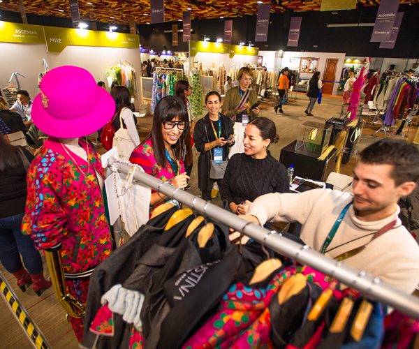 La moda española se cuela en el Perú Moda Deco 2023, evento de referencia de la industria textil del país