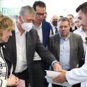 Rafa Climent visita la primera planta de reciclaje de España y Europa para los sectores del calzado, textil y juguete financiada por Ivace