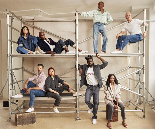 Esprit presenta su campaña y colección denim otoño 2023, protagonizada por gente real y creativa