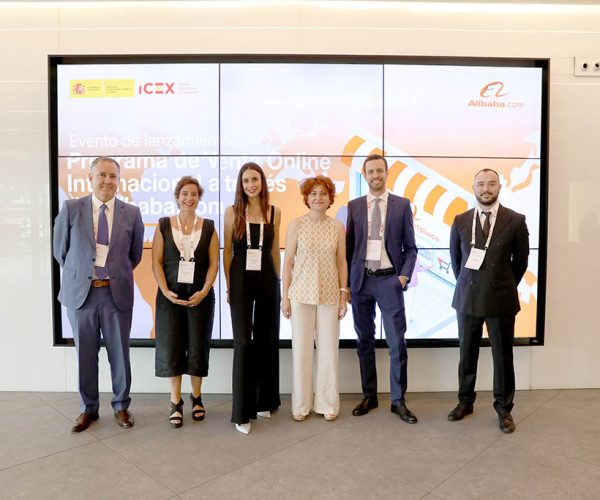 ICEX y Alibaba.com firman un acuerdo para la internacionalización online de las pymes españolas de moda, deporte, hogar y belleza, entre otros sectores