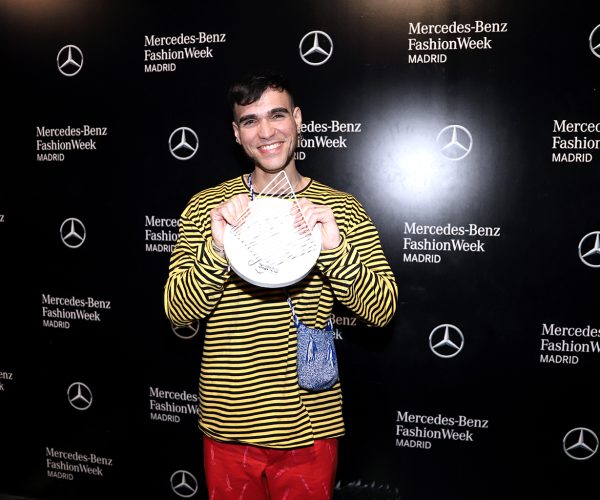 Rubearth vuelve a ganar el premio Mercedes-Benz Fashion Talent