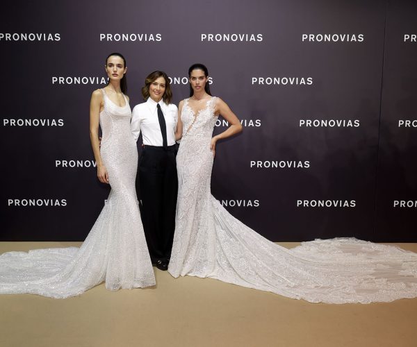 Atelier Pronovias presenta en la BBFW su innovadora colección de alta costura "Seasons of Light”