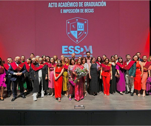 El Centro de Enseñanzas Superiores de Diseño ESSDM celebra el acto académico de Imposición de Becas.