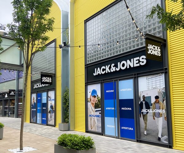 Jack&Jones y Double Agent abren sendos puntos de venta en La Torre Outlet Zaragoza