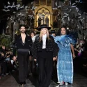 Acme celebra el regreso Juana Martín al calendario oficial de la Haute Couture Week de París