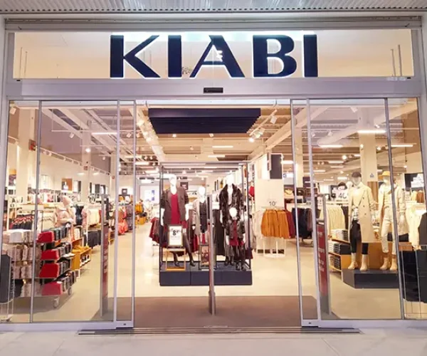 Kiabi bate récord e incrementa un 10% sus ventas en 2022, alcanzando los 2.200 millones de euros facturados