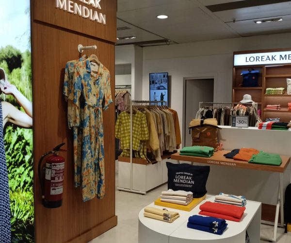 Ternua Group avanza en moda con la apertura de un nuevo corner propio de Loreak Mendian en El Corte Inglés de León