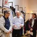 La Fundación Formació i Treball abre la undécima tienda Moda re- en Barcelona con la colaboración de Cáritas