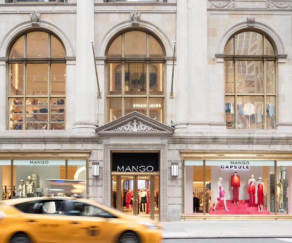 Mango continúa su expansión en Estados Unidos con su primera tienda en Seattle