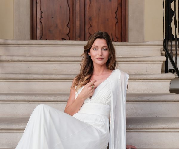 Isabel Guarch une la exclusividad, la artesanía y el mediterráneo en su primera colección de joyas de novias