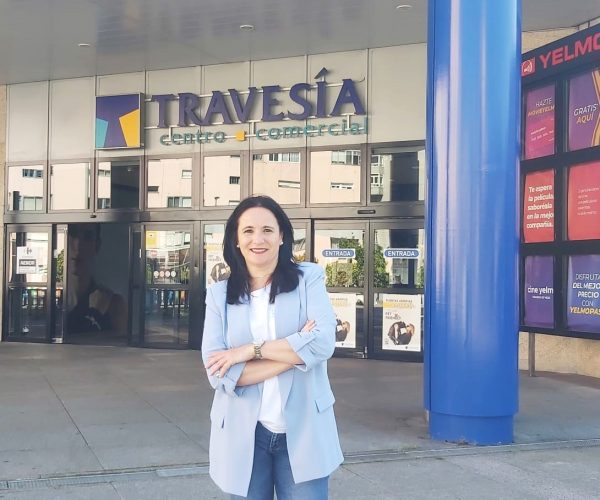 Natalia Galán, nueva gerente del Centro Comercial Travesía de Vigo