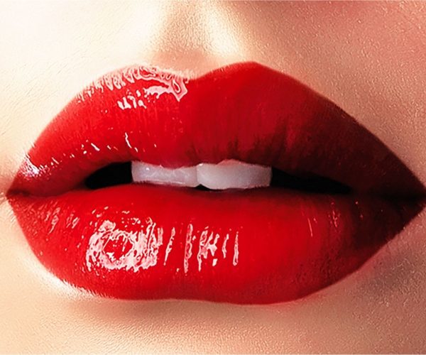 Razones por las que el relleno de labios no queda natural; por la doctora Gema Pérez Sevilla