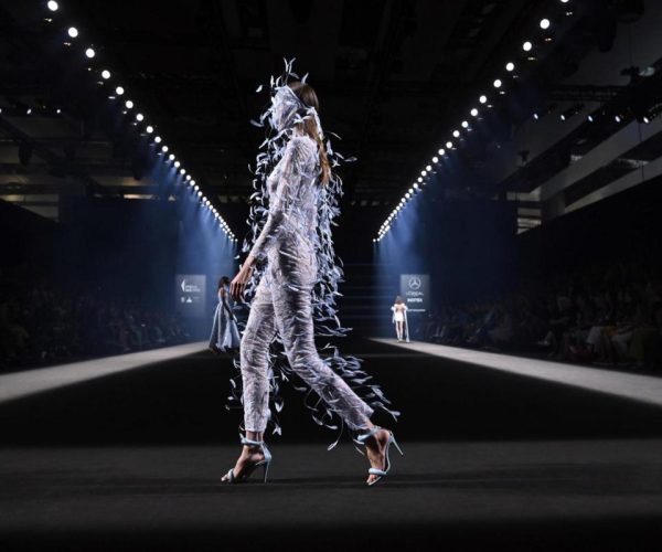 Mercedes-Benz Fashion Week Madrid cumple 77 ediciones como baluarte de la moda española