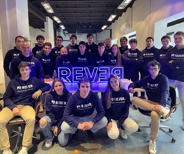 REVER supera los 200 millones de dólares en transacciones en 2025 y acelera su expansión internacional