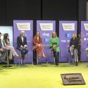 Foto de familia de izquierda a derecha:  Alejandro Gómez Palomo (director creativo de Palomo Spain) María Escoté Lorenzo Caprile Raquel Sánchez Silva María Eizaguirre, Directora de Comunicación y Participación de RTVE Ana María Bordás, Directora de Entretenimiento y Divulgación de RTVE Macarena Rey, CEO de Shine Iberia