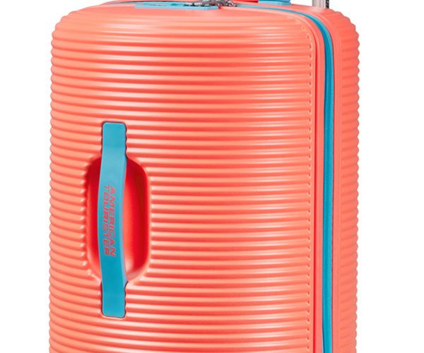 American Tourister Rollio, la spinner con la que hacer la maleta nunca más será un rollo