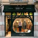 SKFK continúa con su expansión y abre tienda propia en Donostia