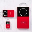 UNOde50 presenta su nuevo packaging con un candado como símbolo icónico de la marca