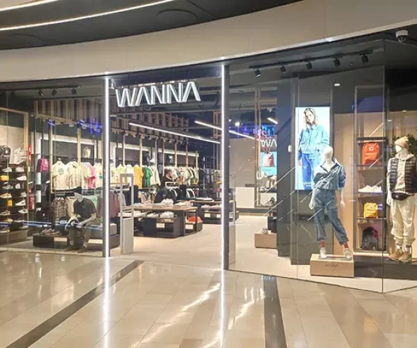 Klépierre abre en Plenilunio una tienda Wanna Sneakers de más de 260m2