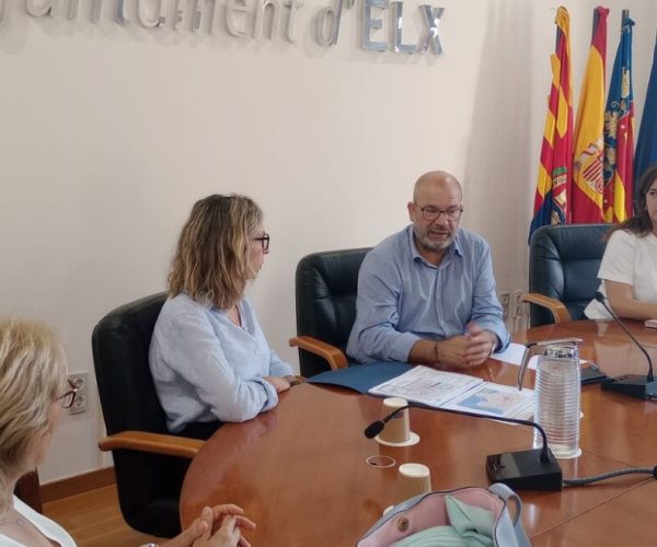 El Ayuntamiento de Elche y el Consell estrechan lazos para mejorar el comercio ilicitano