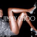 Descubre los accesorios metalizados de la colección winter 2025 de Jimmy Choo