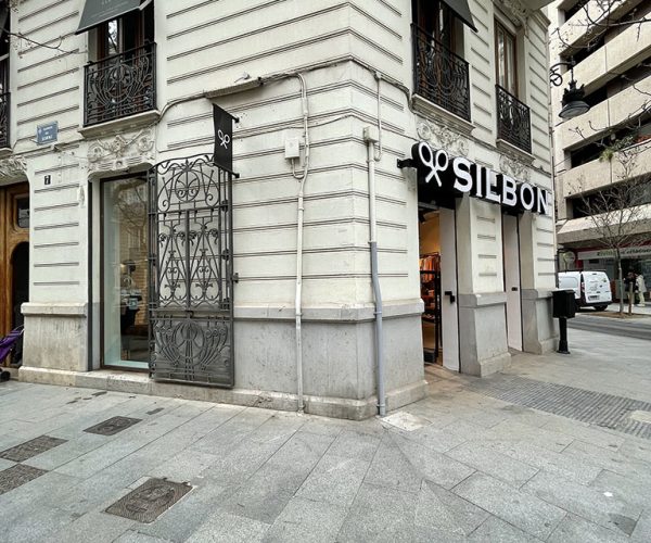 Silbon refuerza su posicionamiento en el Levante y abre su primera Flagship Store de Valencia