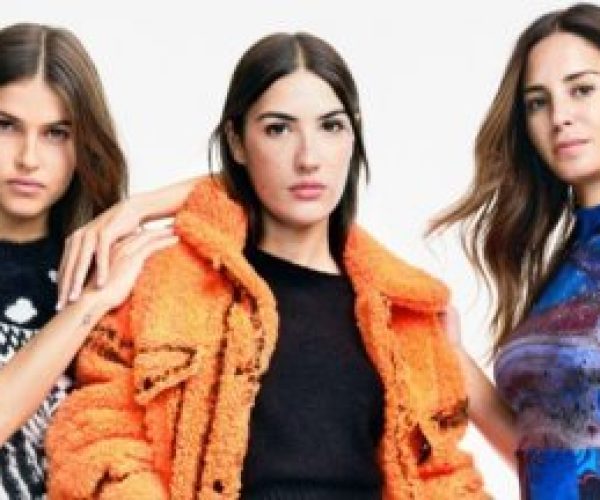 De izquierda a derecha, Julieta Gracia, Patricia Manfield y Gala González, imagen de esta nueva campaña de Desigual.