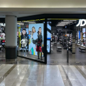 JD abre su quinta tienda en Valencia y suma ya 80 puntos de venta en España