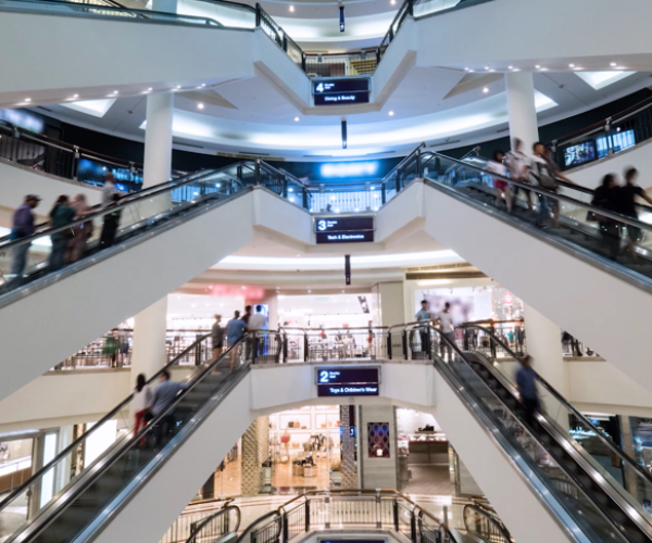 El 44% de los españoles elige el centro comercial para hacer sus compras, según Sensormatic Solutions