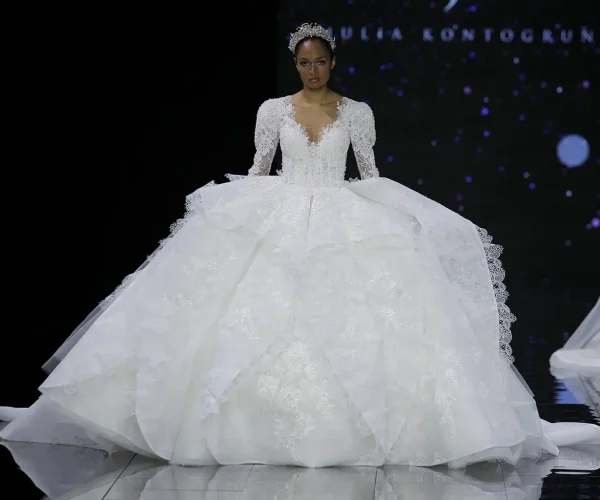 Julia Kontogruni en la Barcelona Bridal Fashion Week (BBFW) 2023