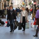 El 16% de los 14 millones de euros que gastaron los más de 27 millones de turistas en Valencia, fue para el pequeño comercio al por menor