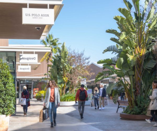 Los centros outlet gestionados por NEINVER en España aumentan sus ventas un 44% respecto a 2020 e igualan los resultados de 2019